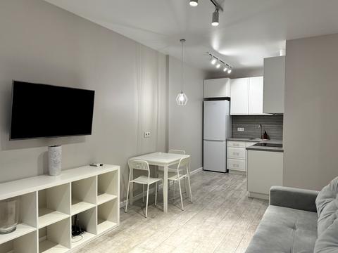 квартира за адресою Регенераторна вул., 4 к15