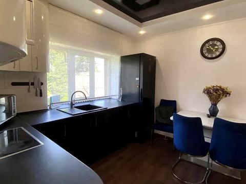 будинок за адресою Закарпатська вул., 38