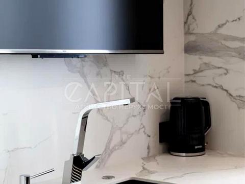 квартира за адресою Салютна вул., 2-Б