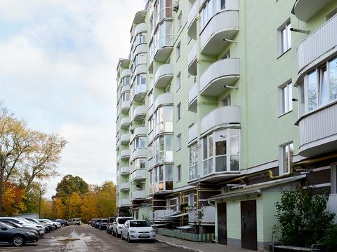 квартира за адресою Курсанта Єськова вул., 26