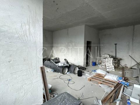 комерційна за адресою Бережанська вул., 15