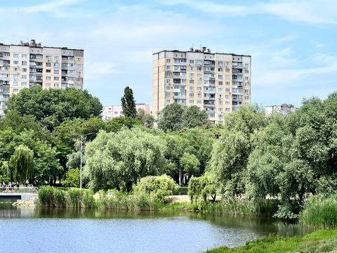 квартира за адресою Райдужна вул., 16