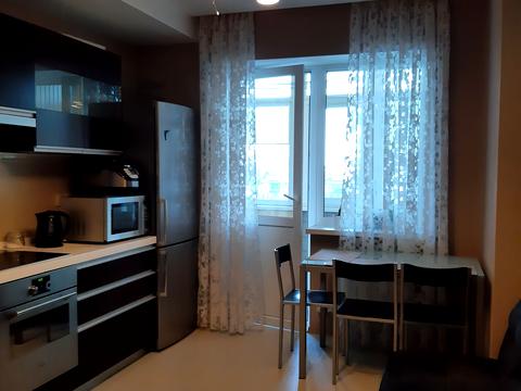 квартира по адресу Верховной Рады бульв., 14-Б