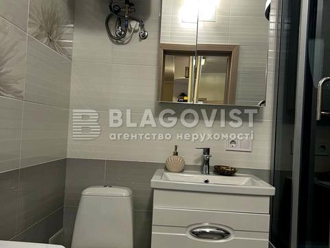 квартира за адресою Воскресенська вул., 12-Г