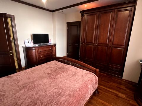 квартира за адресою Сергія Подолинського вул. (Благоєва), 7