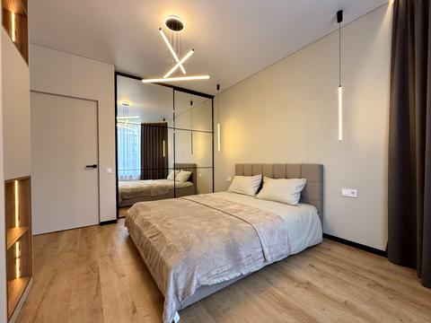 квартира за адресою Миру вул., 1