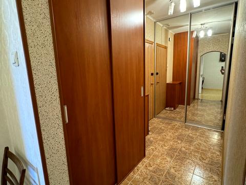 квартира за адресою Анни Ахматової вул., 6