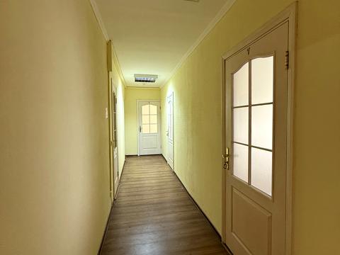 комерційна за адресою Голосіївська вул., 7