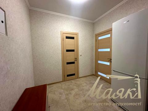 квартира по адресу Александра Мишуги ул., 12