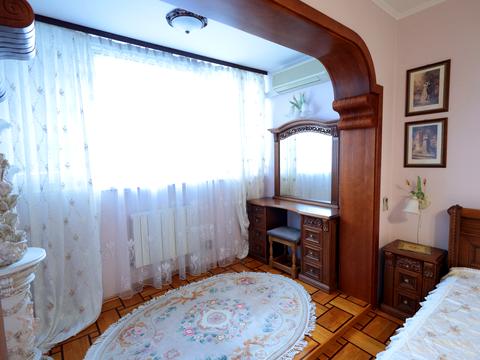 квартира за адресою Бориса Гмирі вул., 1/2