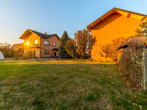 будинок за адресою Центральна вул., 22а