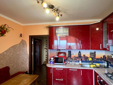 квартира за адресою Василя Симоненка вул., 31