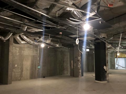 коммерческая по адресу Миколы Бажана просп., 17