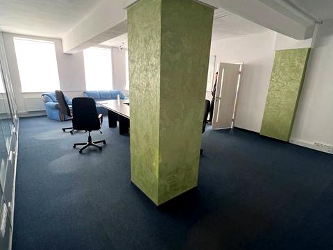 коммерческая по адресу Джерельна, 1