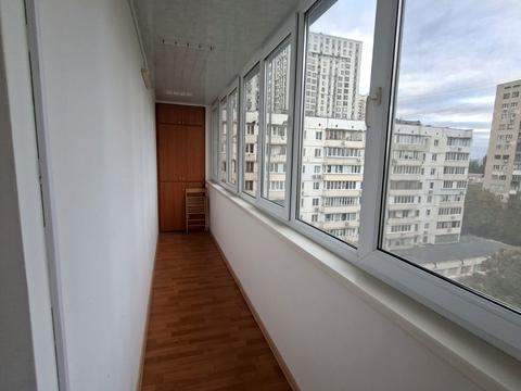 квартира за адресою Григорія Кочура вул. (Олександра Пироговського), 3
