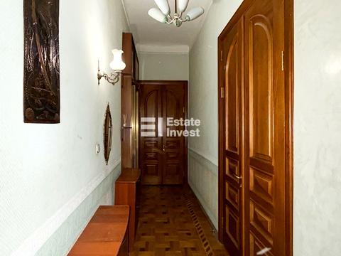 квартира за адресою Куликівський узвіз (Революції), 14