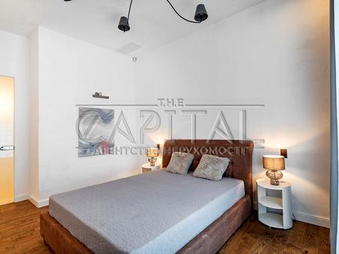 будинок за адресою Виноградна вул., 1