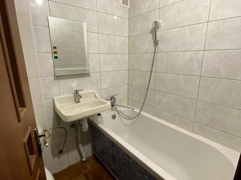 квартира за адресою Євгена Тельнова вул., 5