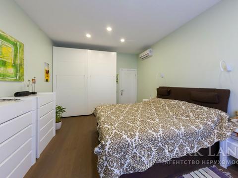 квартира за адресою Никифора Дровняка вул., 4