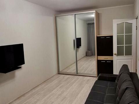 квартира по адресу Ларисы Руденко ул., 9