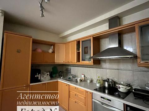 квартира за адресою Микільсько-Слобідська вул., 2-Б