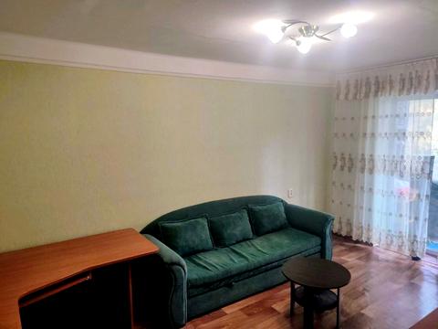 квартира по адресу Ореста Левицкого ул. (Академіка Курчатова), 18