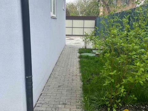 будинок за адресою Русанівські сади вул.