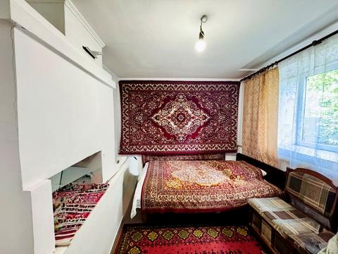 будинок за адресою Центральна, 9