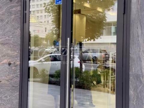 коммерческая по адресу Антоновича ул. (Горького), 44