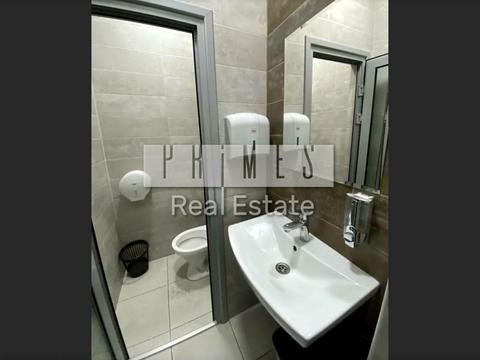 комерційна за адресою Красилівська вул., 5