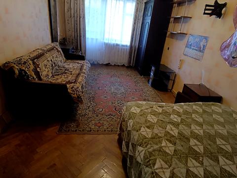 квартира за адресою Євгена Танцюри вул., 38