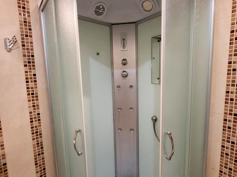 квартира за адресою Раїси Окіпної вул., 8