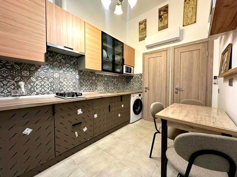 квартира за адресою Дмитра Донцова вул. (Котовського), 21