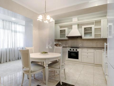 квартира за адресою Кропивницького вул., 8