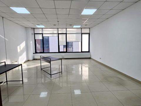 комерційна за адресою Івано-Франківськ, Тичини вул., 7