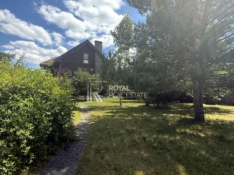 будинок за адресою Бударіна