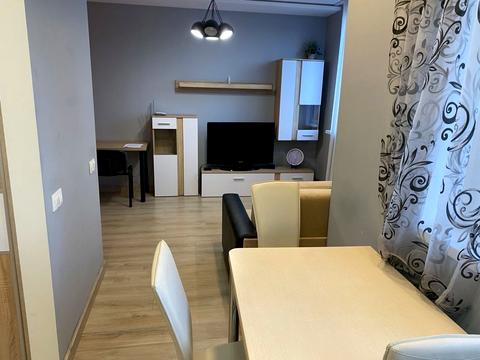 квартира по адресу Александровская ул., 1