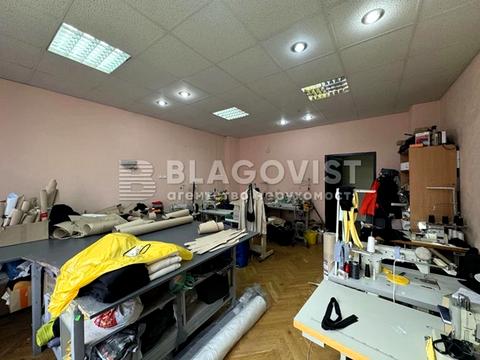 комерційна за адресою Богдана Гаврилишина вул. (Ванди Василевської), 7