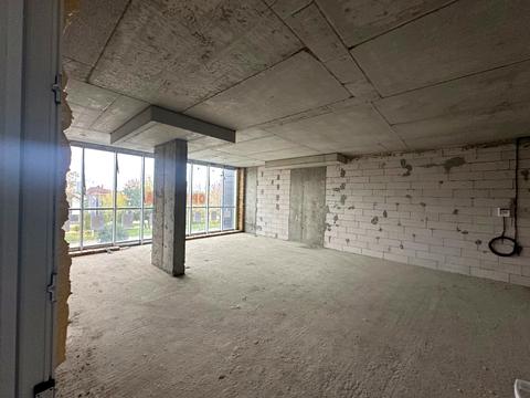 комерційна за адресою Машинобудівників вул., 16