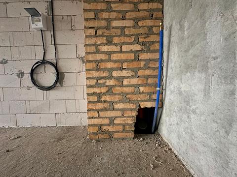 комерційна за адресою Машинобудівників вул., 16