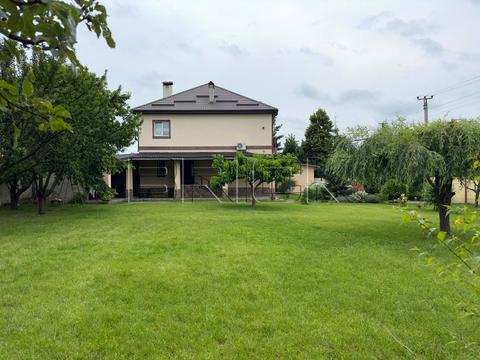 будинок за адресою Вишнева вул., 3