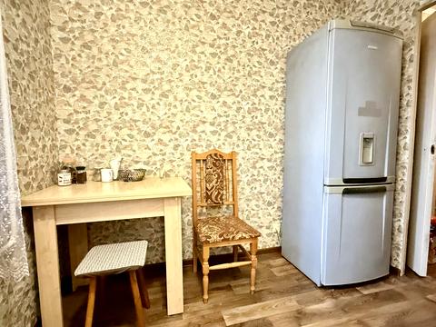 квартира за адресою Червоної Калини просп. (Володимира Маяковського), 8-В