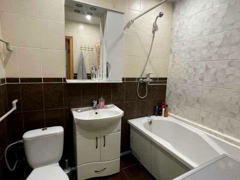 квартира за адресою Олександра Бідного вул., 18