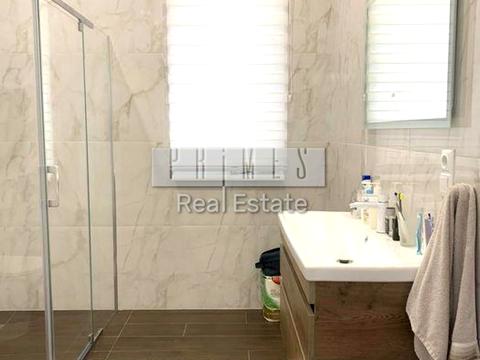 дом по адресу Центральна