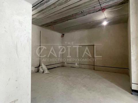 комерційна за адресою Європейська вул. (Жовтнева), 32