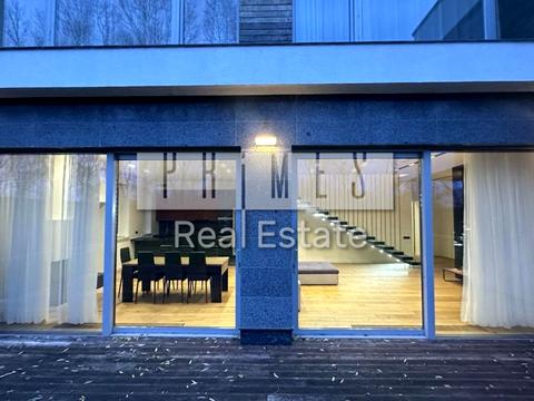 дом по адресу Деснянська