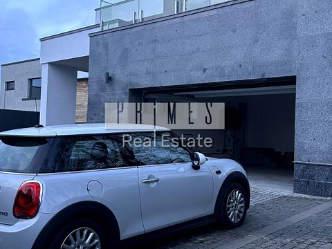 дом по адресу Деснянська