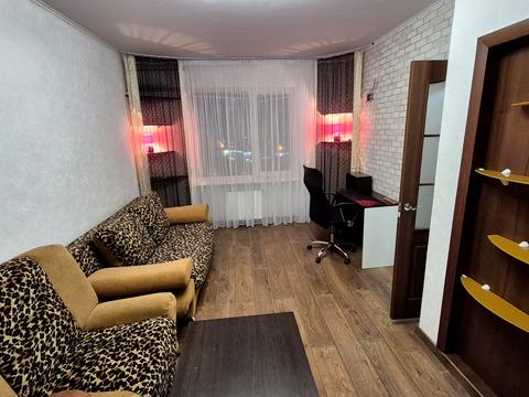 квартира за адресою Бориса Гмирі вул., 12-Б