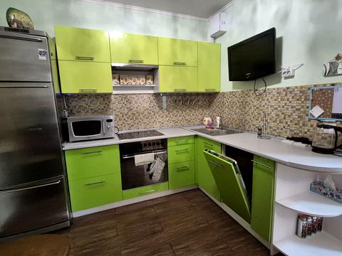 квартира за адресою Бориса Гмирі вул., 12-Б