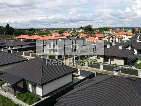 будинок за адресою Центральна вул.